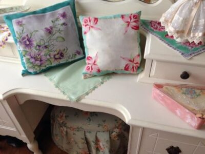 DIY Sweet-Dreams Herbal Pillow Image